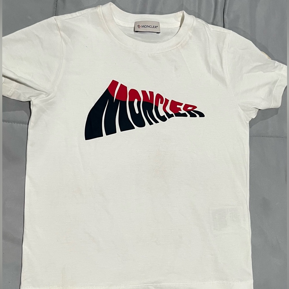 Moncler Kids Tee in White with Red and Black Logo
